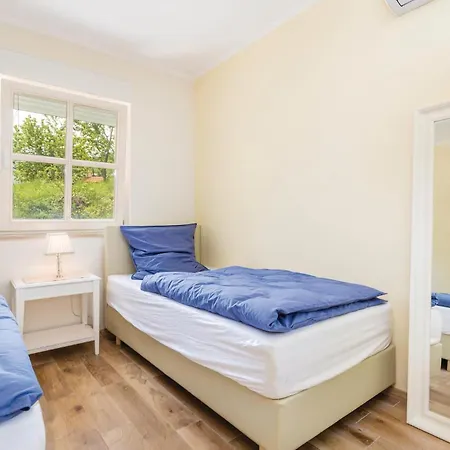6 Bedroom Cozy In * Lovran