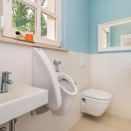 Vakantiehuis 6 Bedroom Cozy In